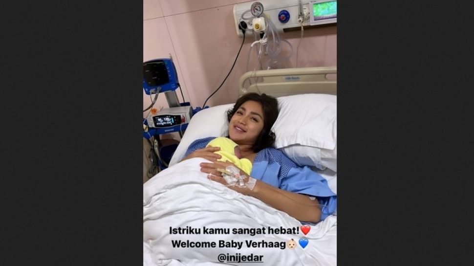 Selamat! Jessica Iskandar Melahirkan Anak Kedua, Pose Bayinya Gemas Banget