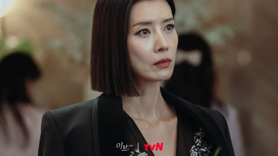 5 Potret Yoo Sun di Eve, Perannya Sebagai Perempuan Penguasa Bikin Gemas Penggemar Drakor