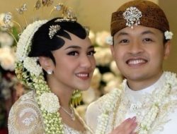 6 Gaya Kece Artis Datang ke Resepsi Pernikahan Putri Tanjung, Prilly Latuconsina Tampil Memukau