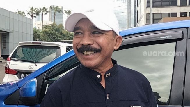 Komedian Opie Kumis saat ditemui di Kawasan Tendean, Jakarta Selatan, Kamis (28/1/2021). [Sheralot.com/Alfian Winanto]