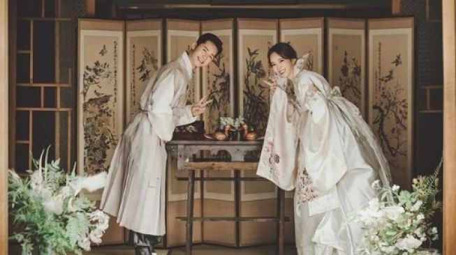 Oh Jong Hyuk dan istrinya [Instagram/@5jong9]